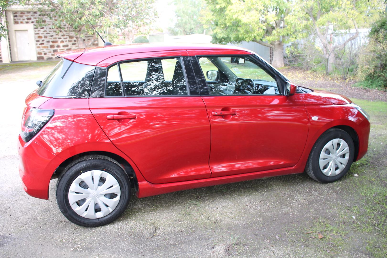 2025 Suzuki Swift Hybrid — photo 7