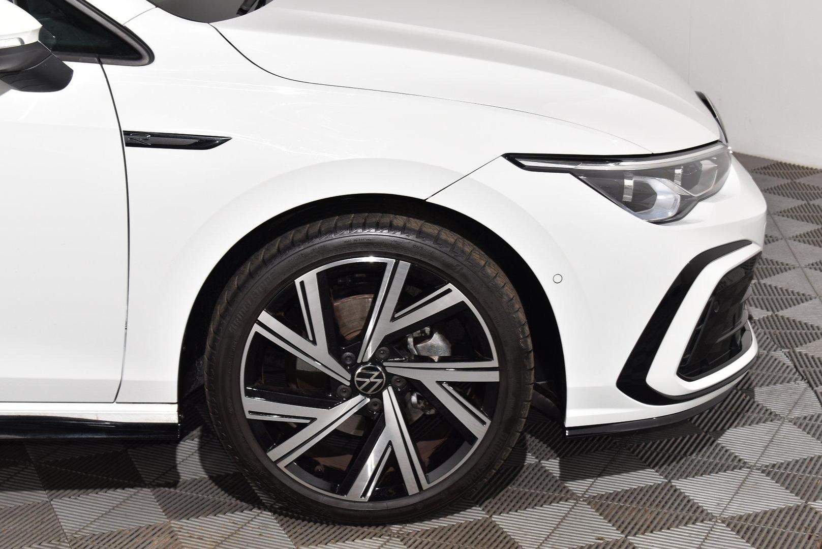 2022 Volkswagen Golf 110TSI RLine — photo 18