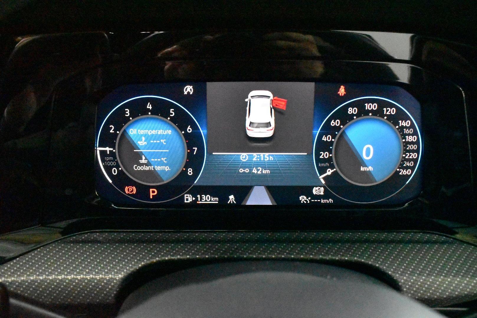 2022 Volkswagen Golf 110TSI RLine — photo 25