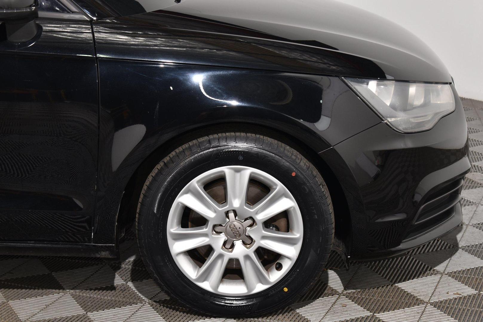 2011 Audi A1 Attraction — photo 18