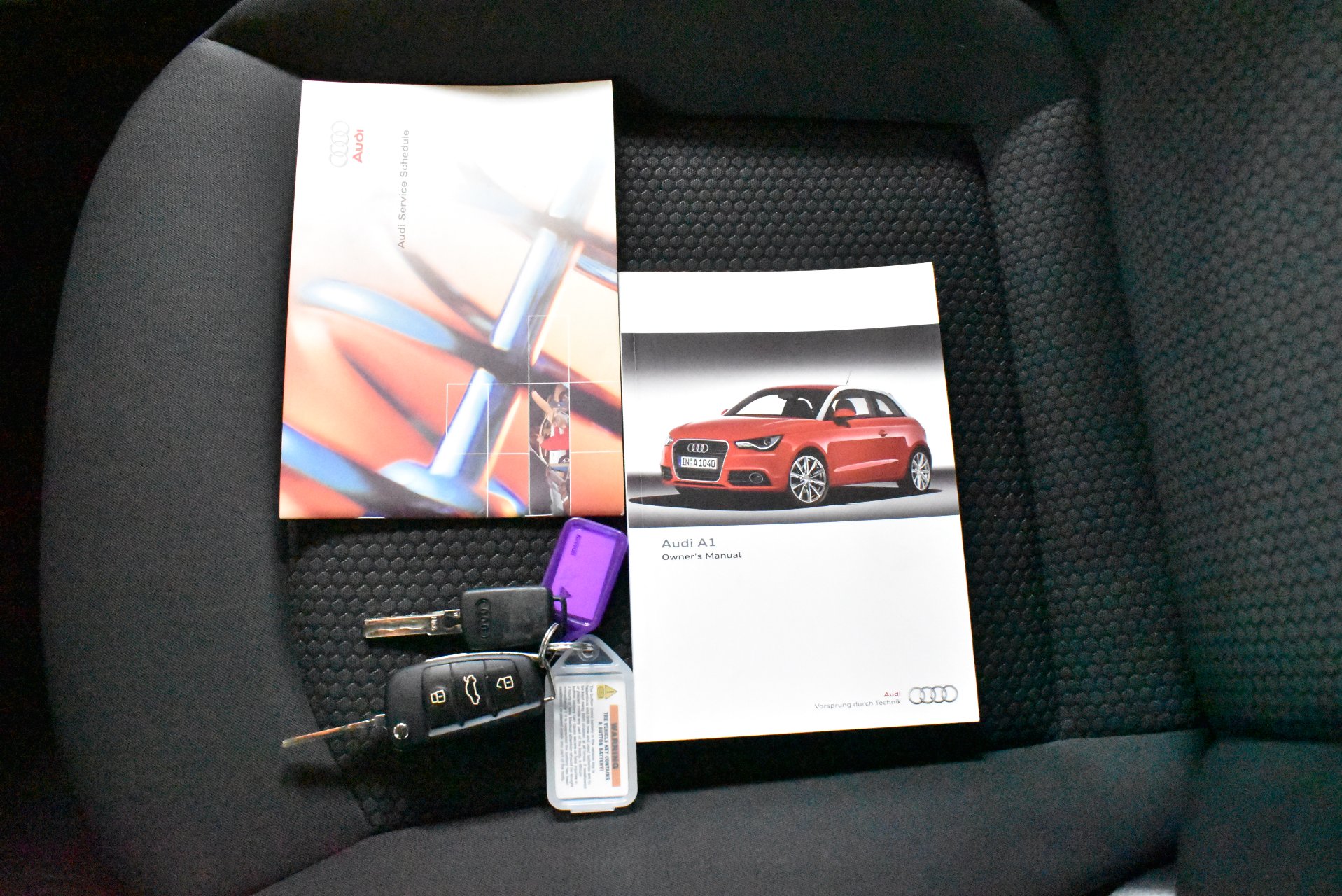 2011 Audi A1 Attraction — photo 24