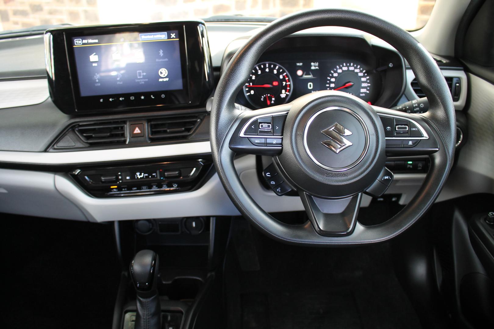 2025 Suzuki Swift Hybrid — photo 11