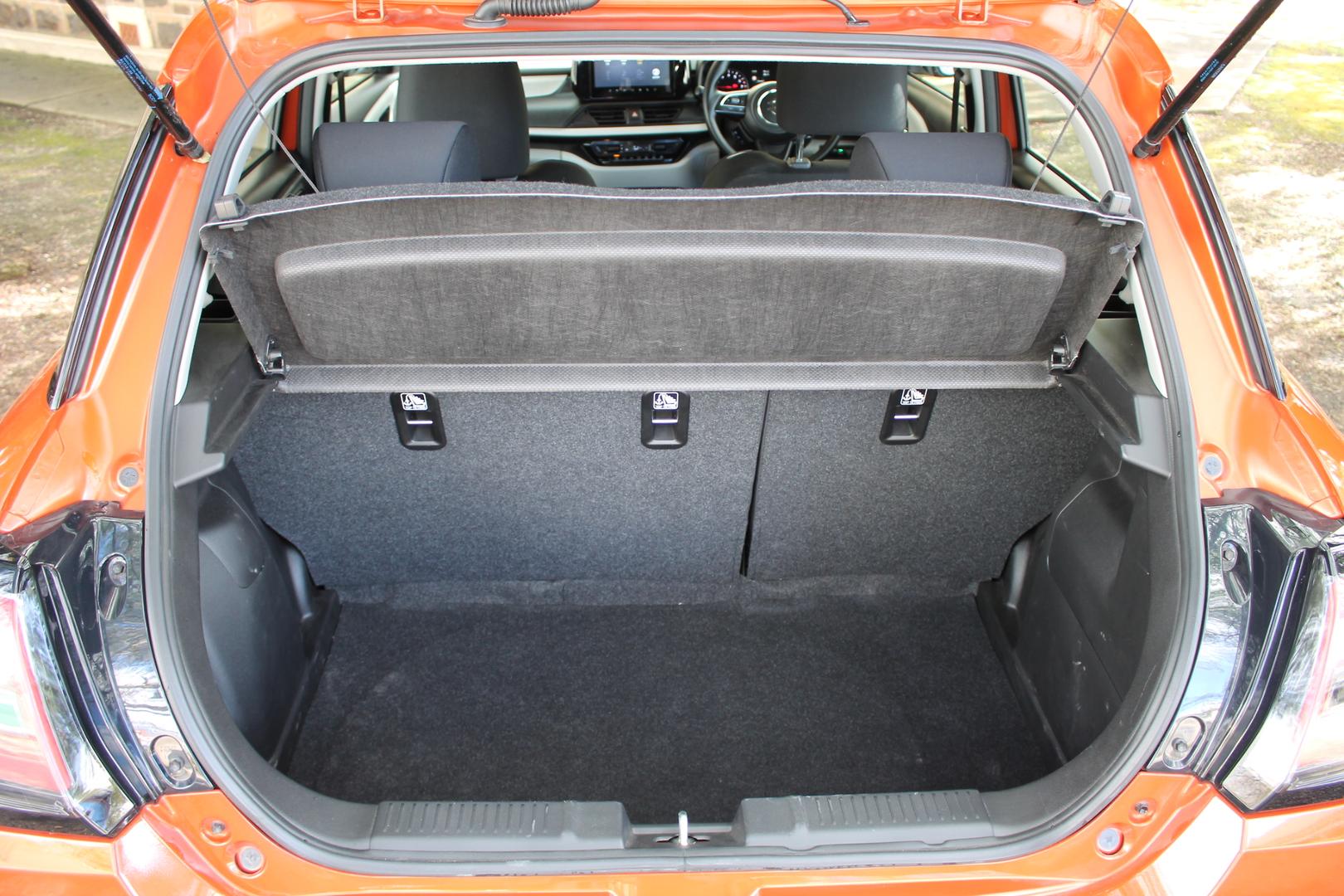 2025 Suzuki Swift Hybrid — photo 17