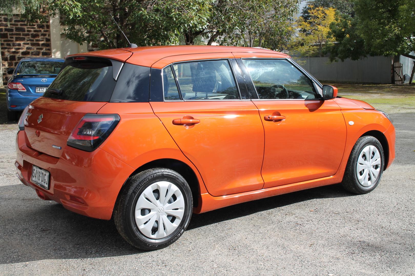2025 Suzuki Swift Hybrid — photo 4