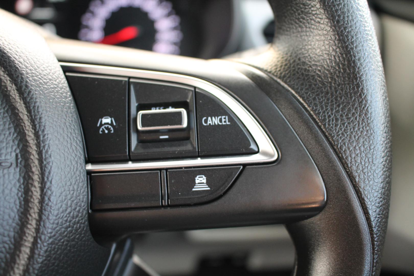 2025 Suzuki Swift Hybrid — photo 9