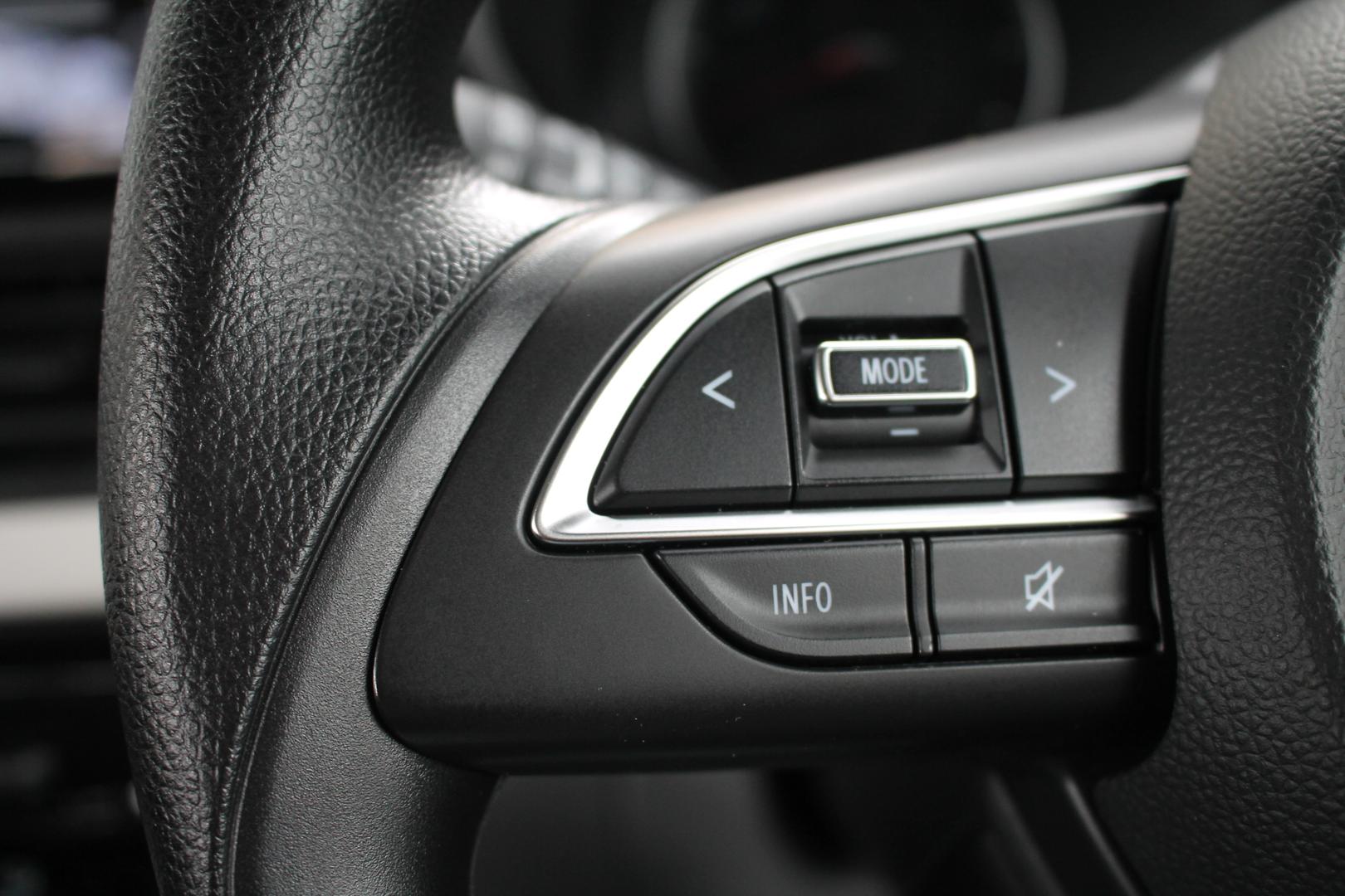 2025 Suzuki Swift Hybrid — photo 7