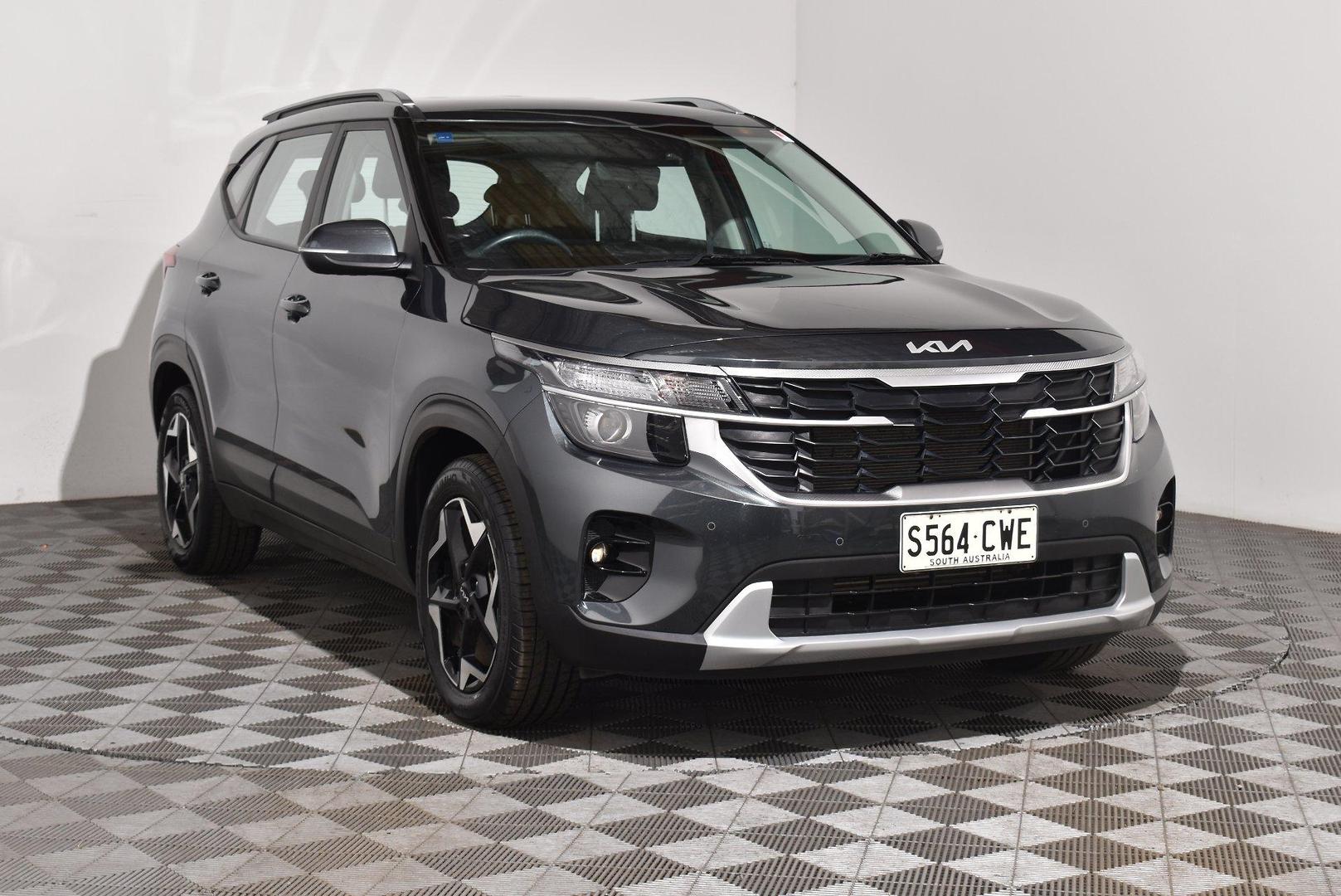 2023 Kia Seltos Sport — photo 1