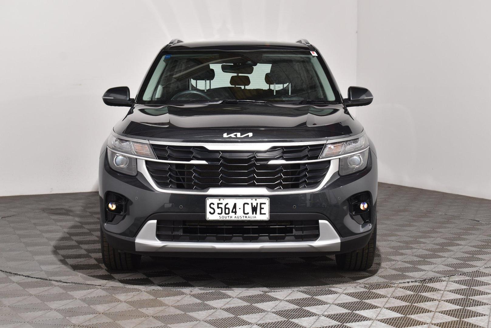 2023 Kia Seltos Sport — photo 3