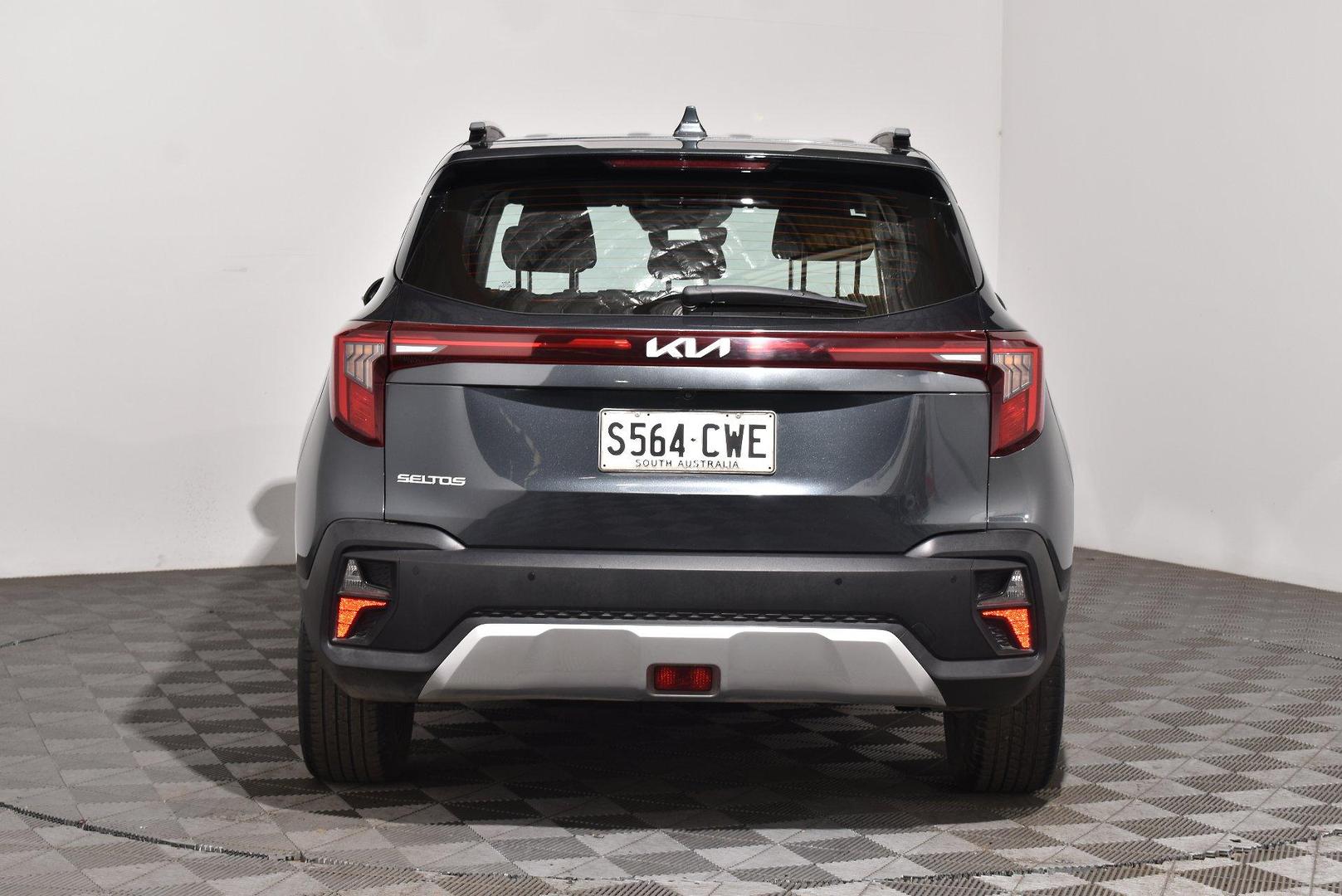 2023 Kia Seltos Sport — photo 4