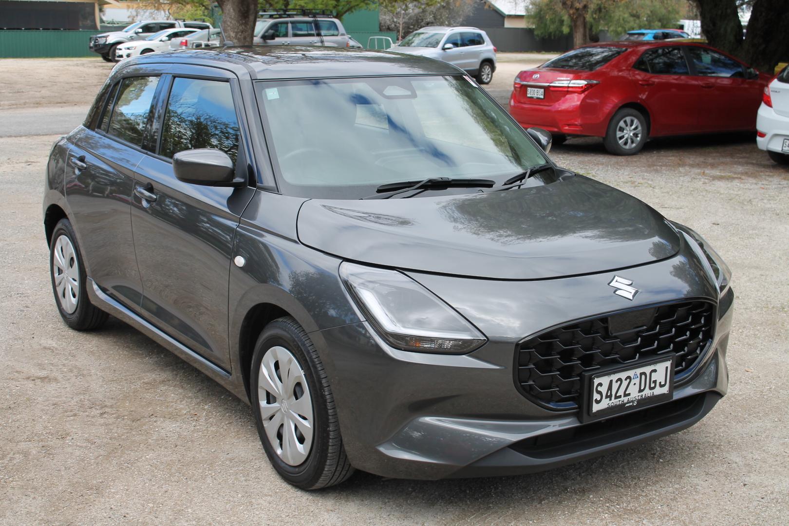 2025 Suzuki Swift Hybrid — photo 1
