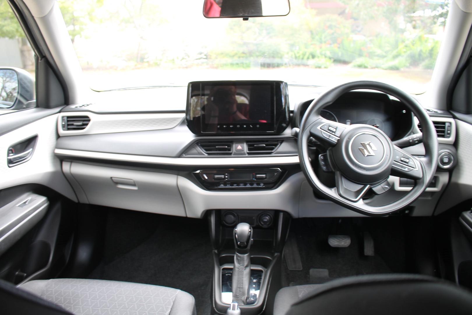 2025 Suzuki Swift Hybrid — photo 9