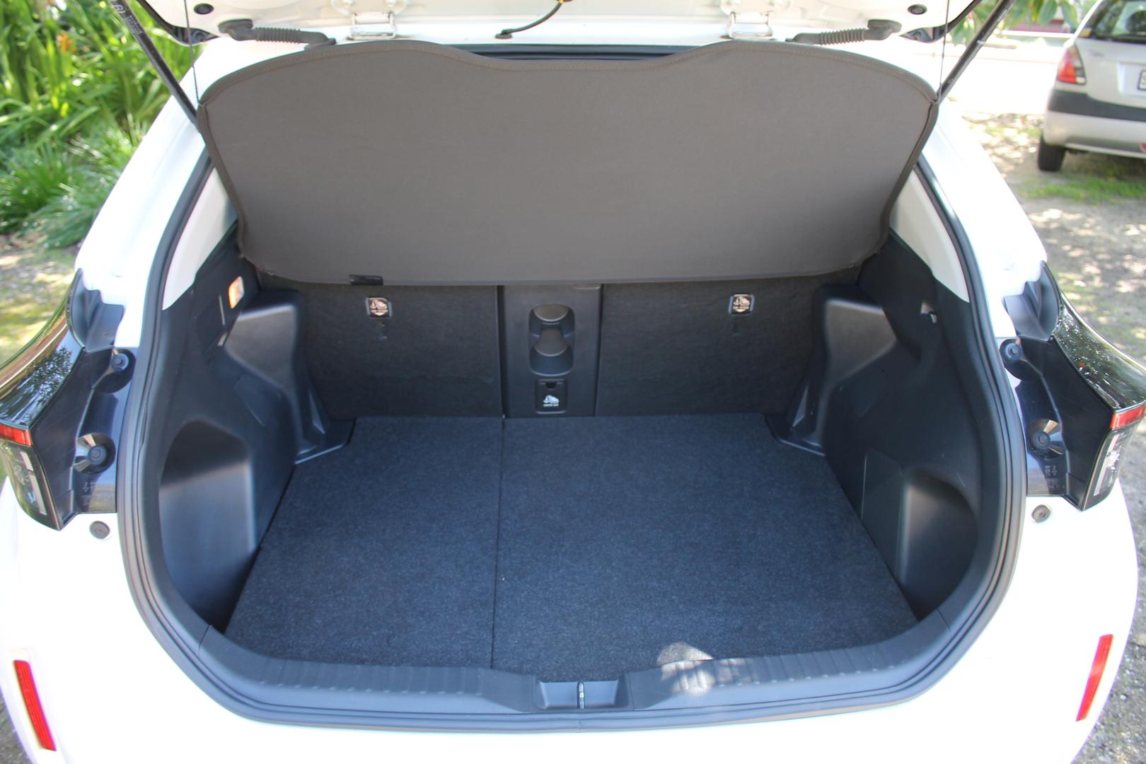 2021 Toyota Yaris Cross GX — photo 17 of 22