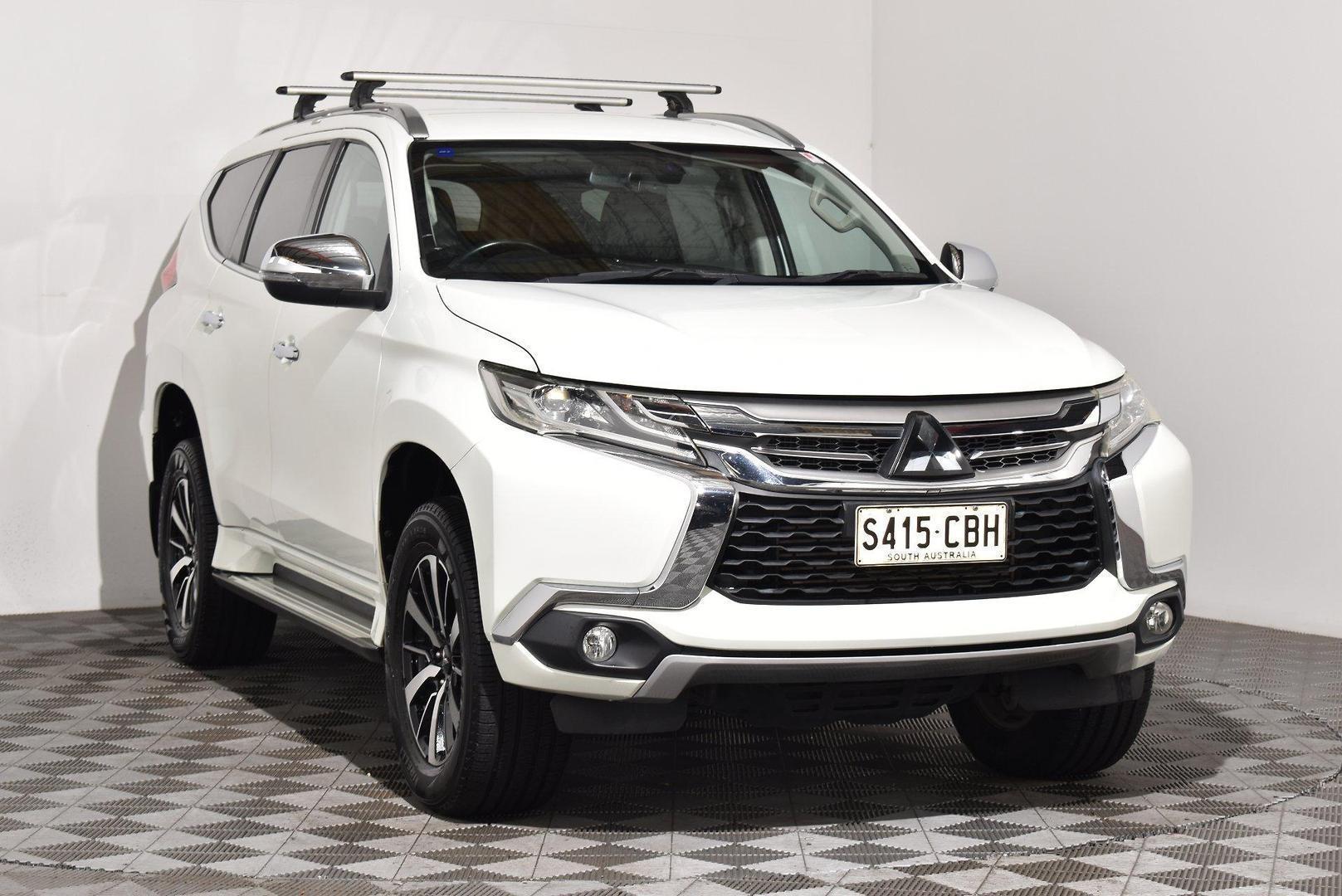 2018 Mitsubishi Pajero Sport GLS — photo 1