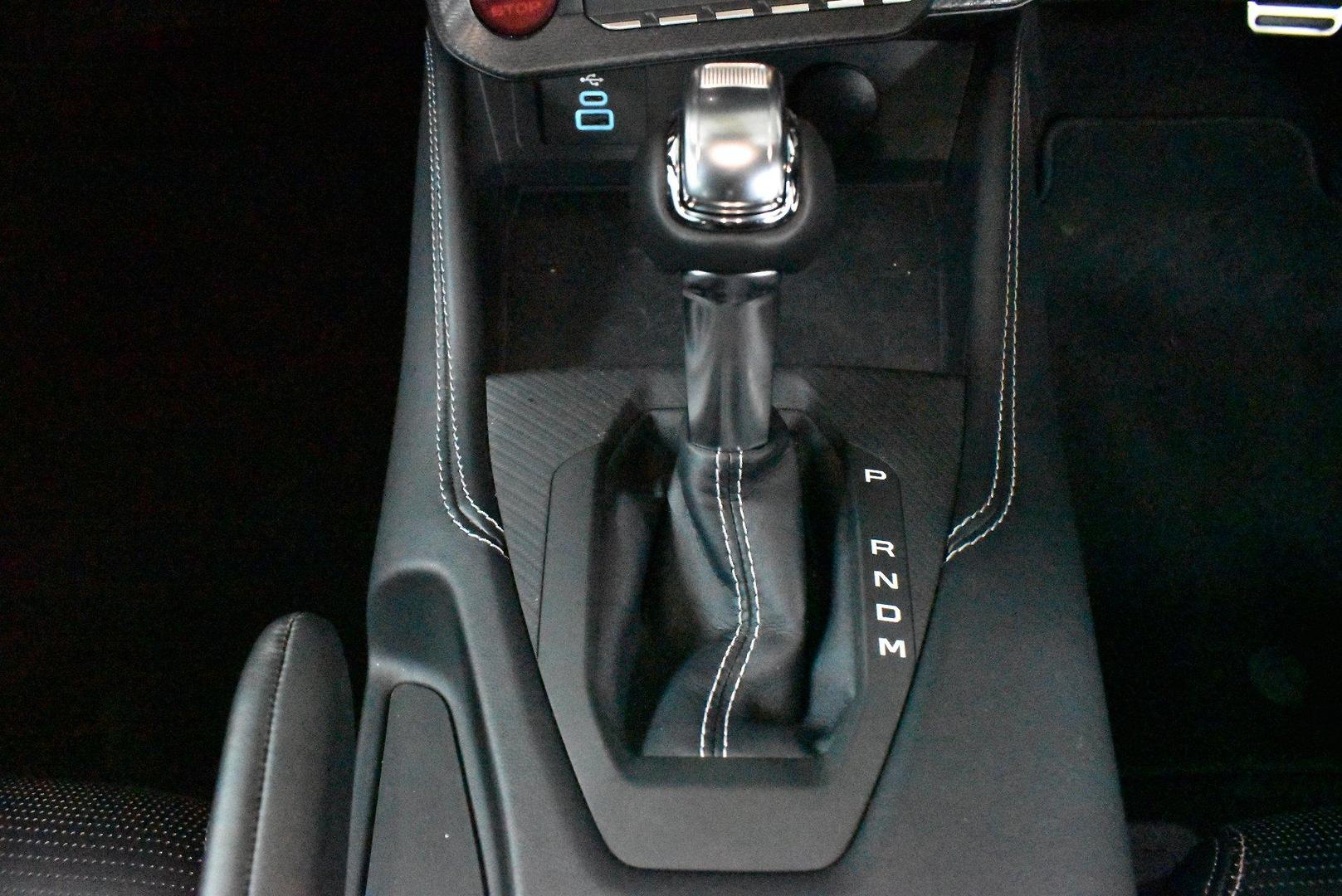 2025 Ford Mustang Ecoboost — photo 19