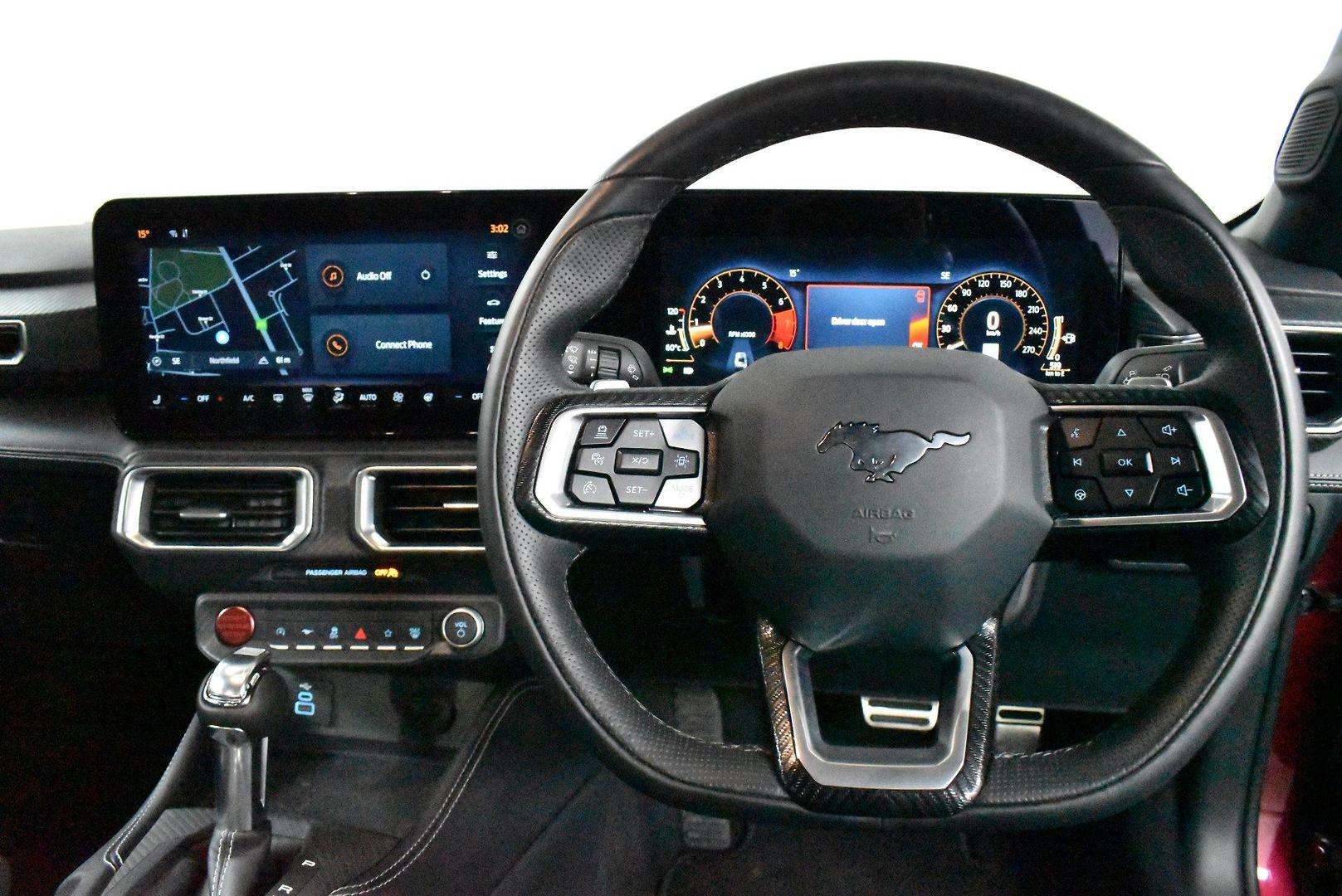 2025 Ford Mustang Ecoboost — photo 5