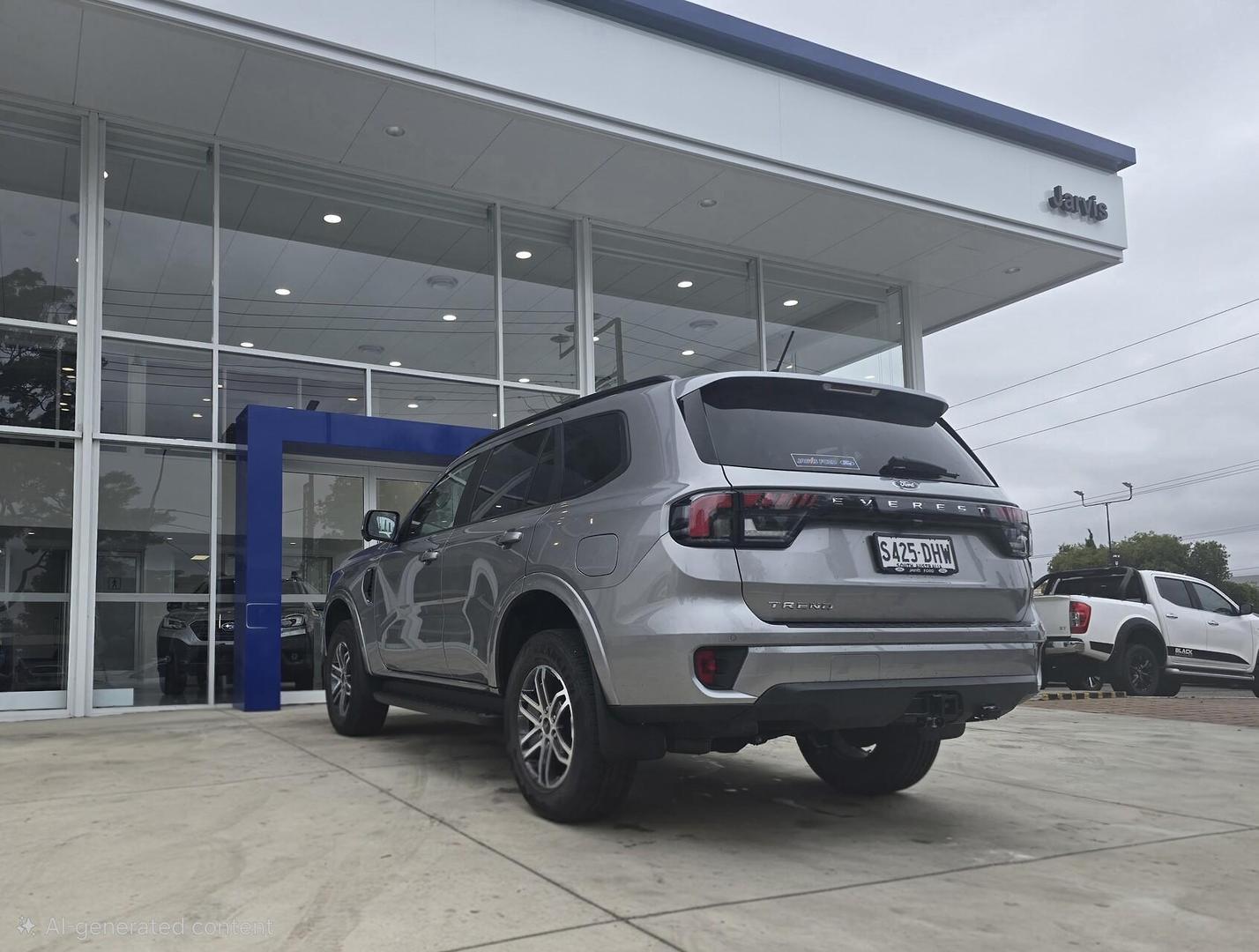 2025 Ford Everest Trend — photo 2