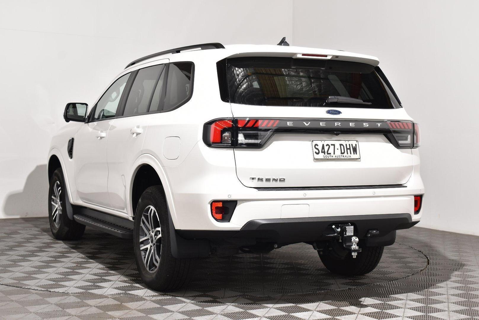 2025 Ford Everest Trend — photo 2