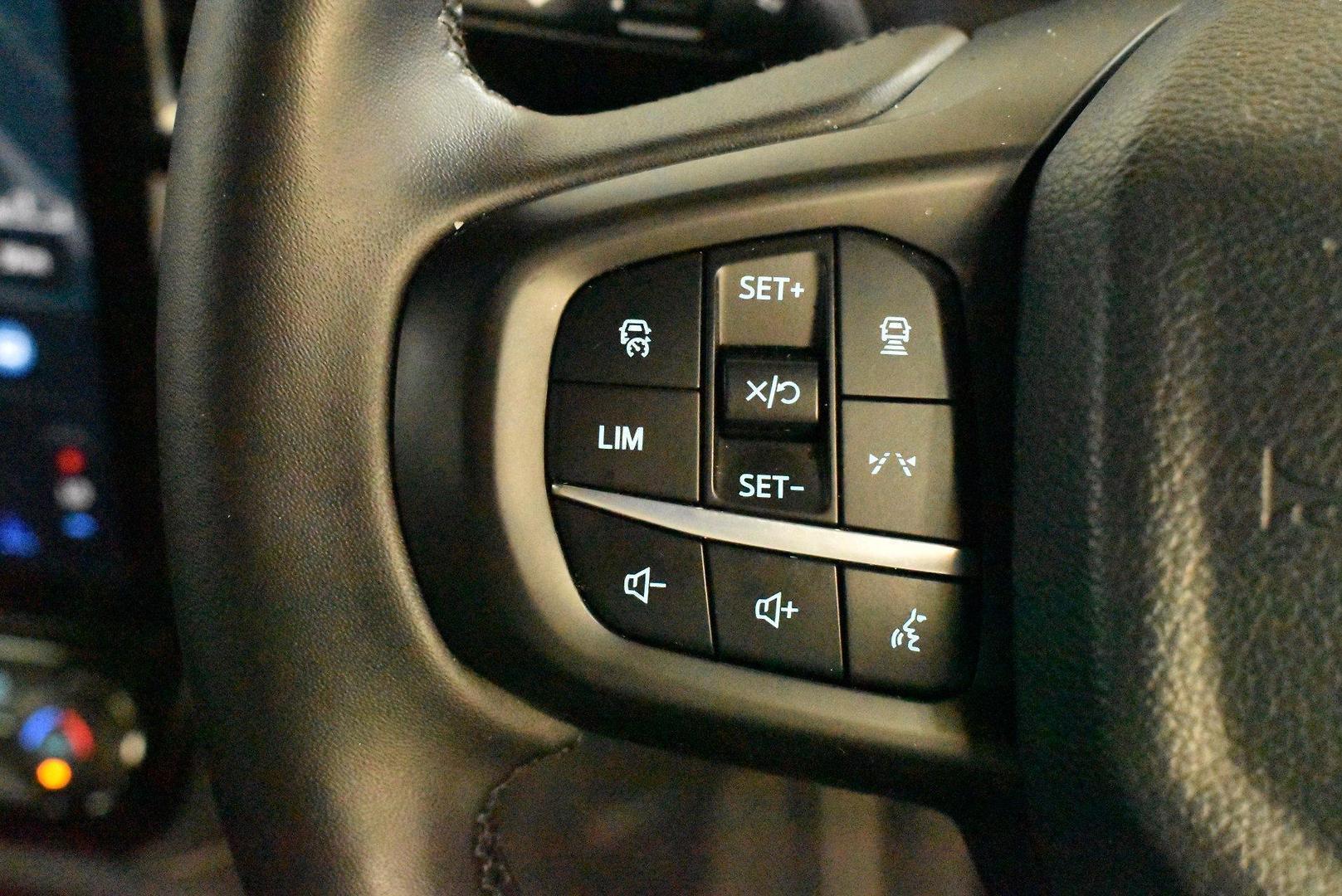 2025 Ford Everest Trend — photo 21
