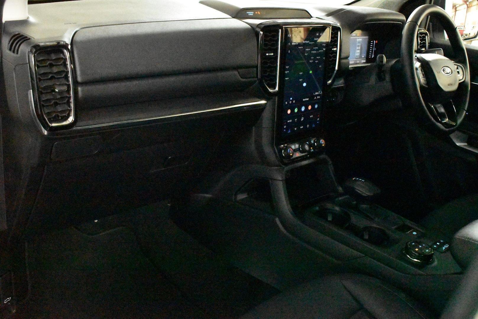 2025 Ford Everest Trend — photo 6