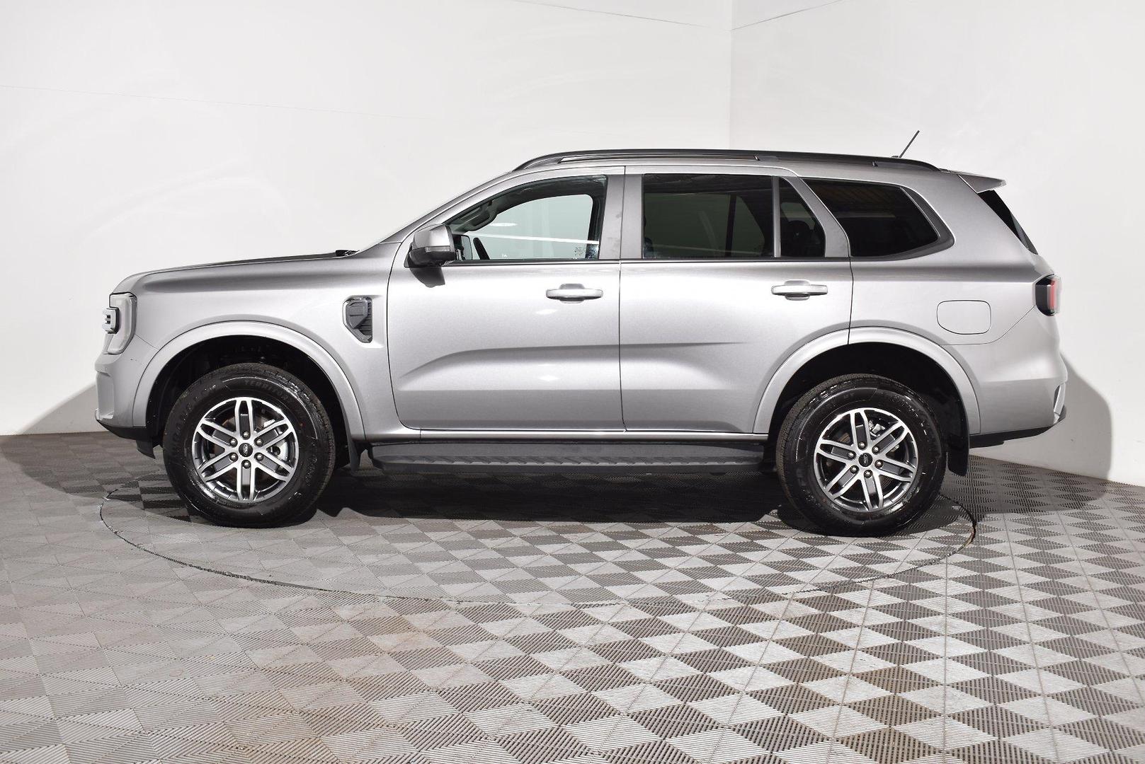 2025 Ford Everest Trend — photo 11
