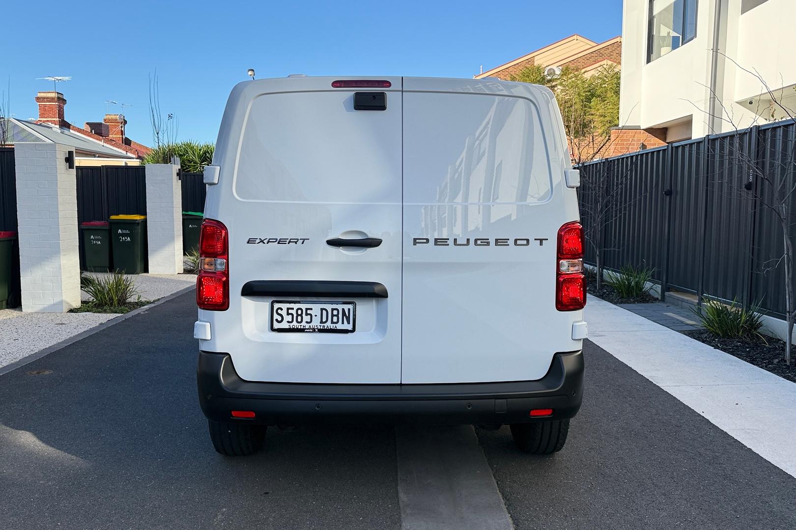 2025 Peugeot Expert Pro — photo 4