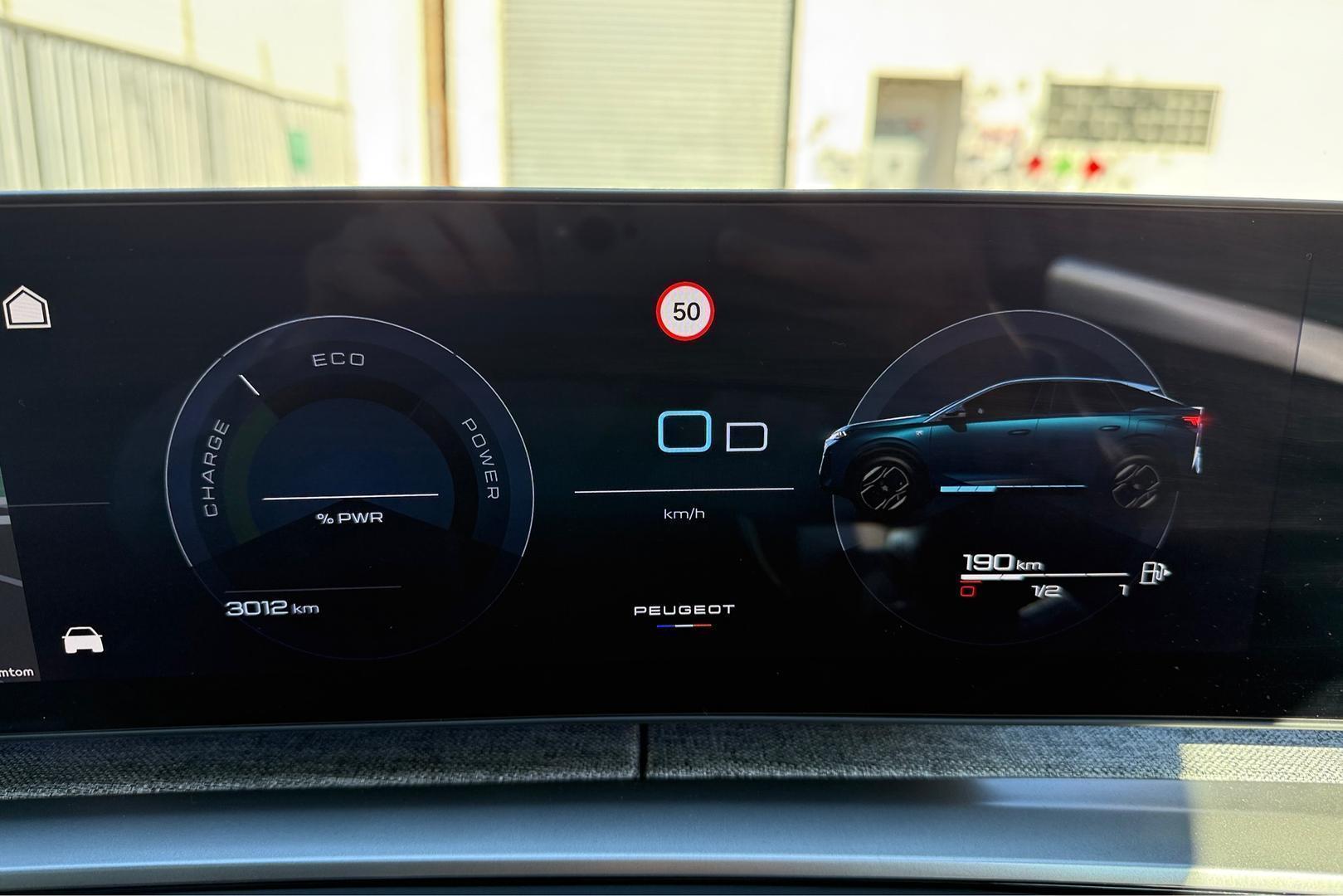 2025 Peugeot 3008 GT Premium Hybrid — photo 5