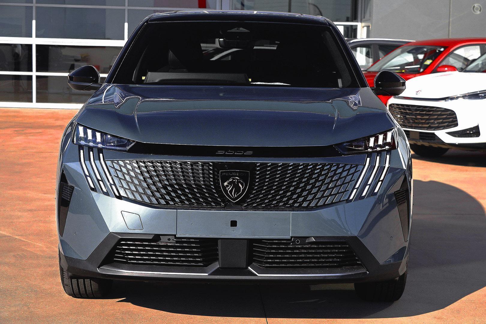 2025 Peugeot 3008 GT Premium Hybrid — photo 2