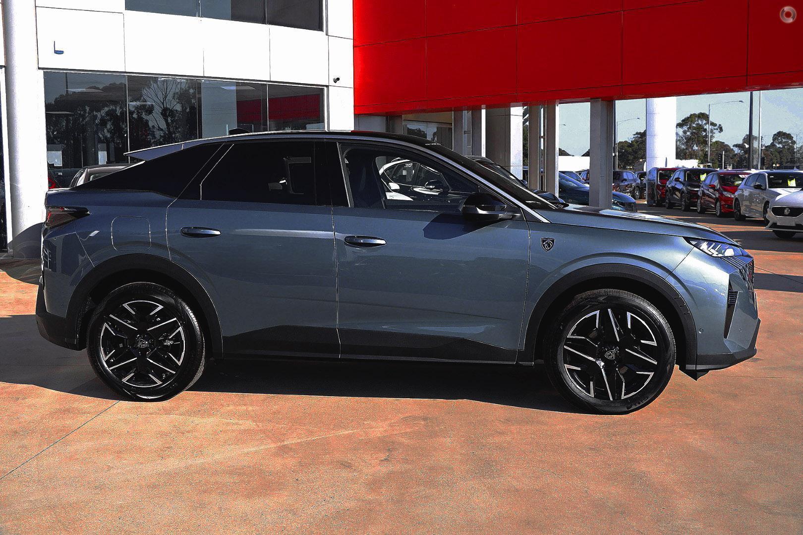 2025 Peugeot 3008 GT Premium Hybrid — photo 5