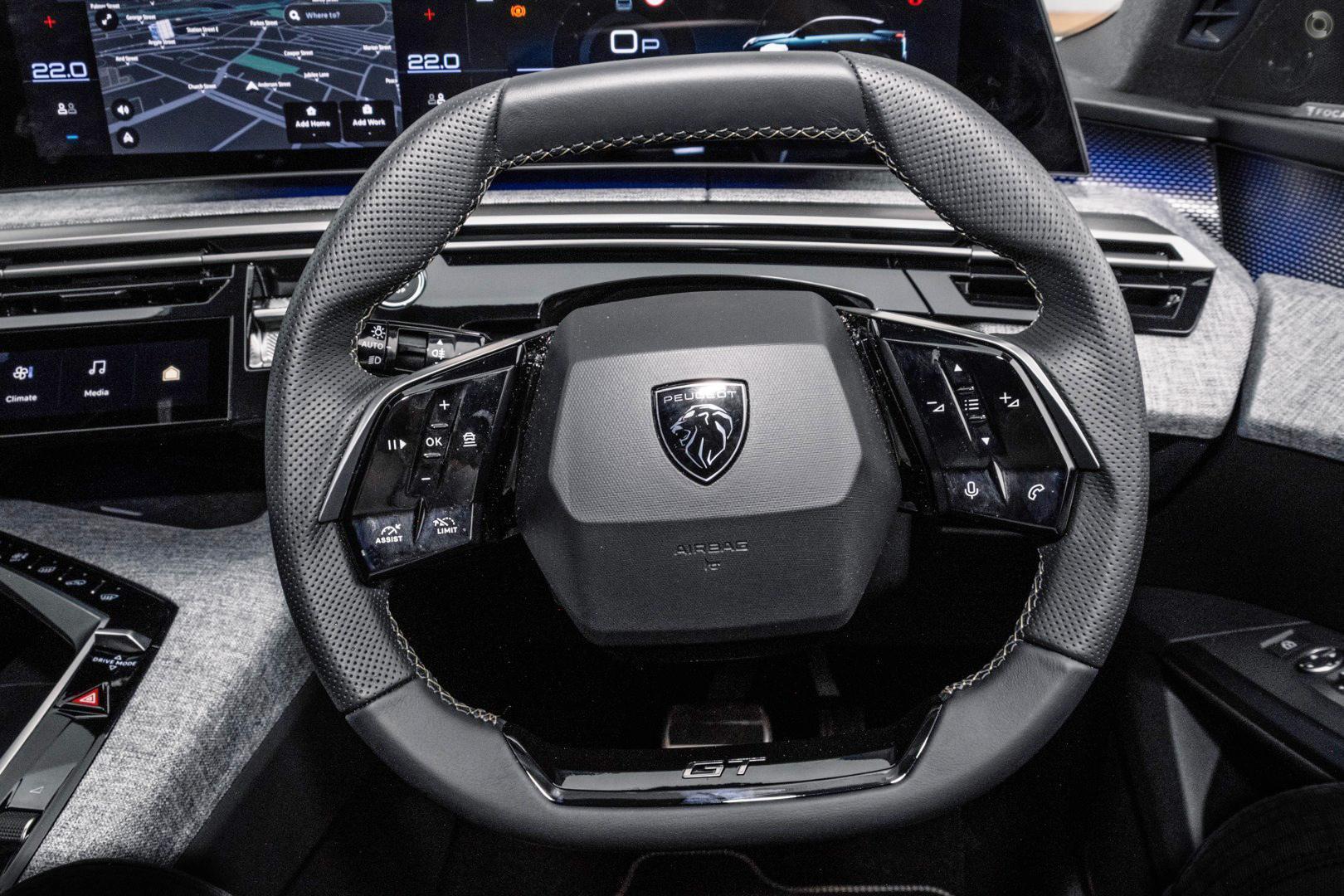 2025 Peugeot 3008 GT Premium Hybrid — photo 8
