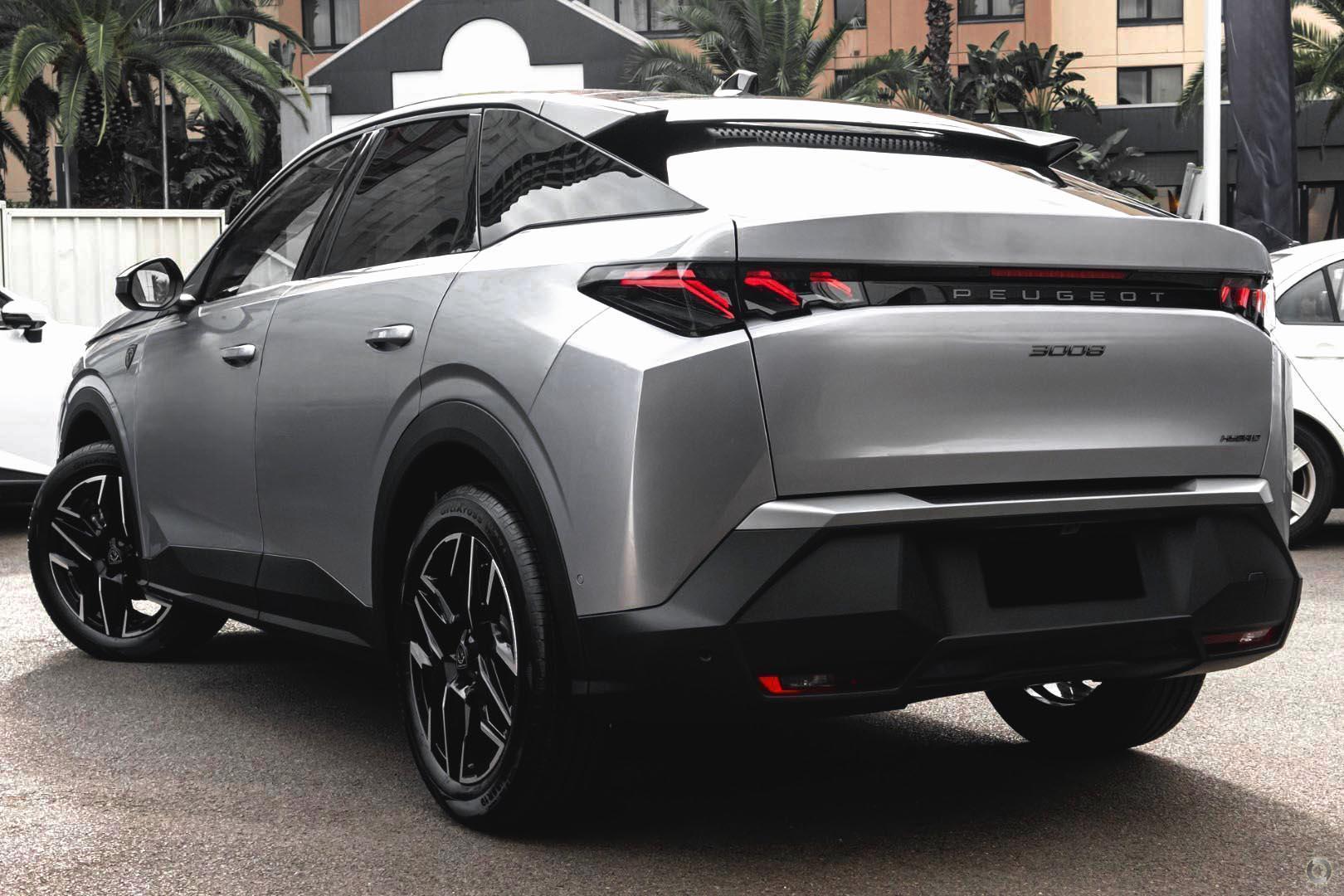 2025 Peugeot 3008 GT Premium Hybrid — photo 5