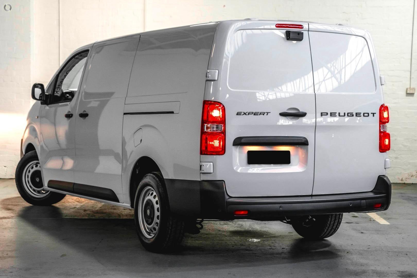 2025 Peugeot Expert Pro — photo 4