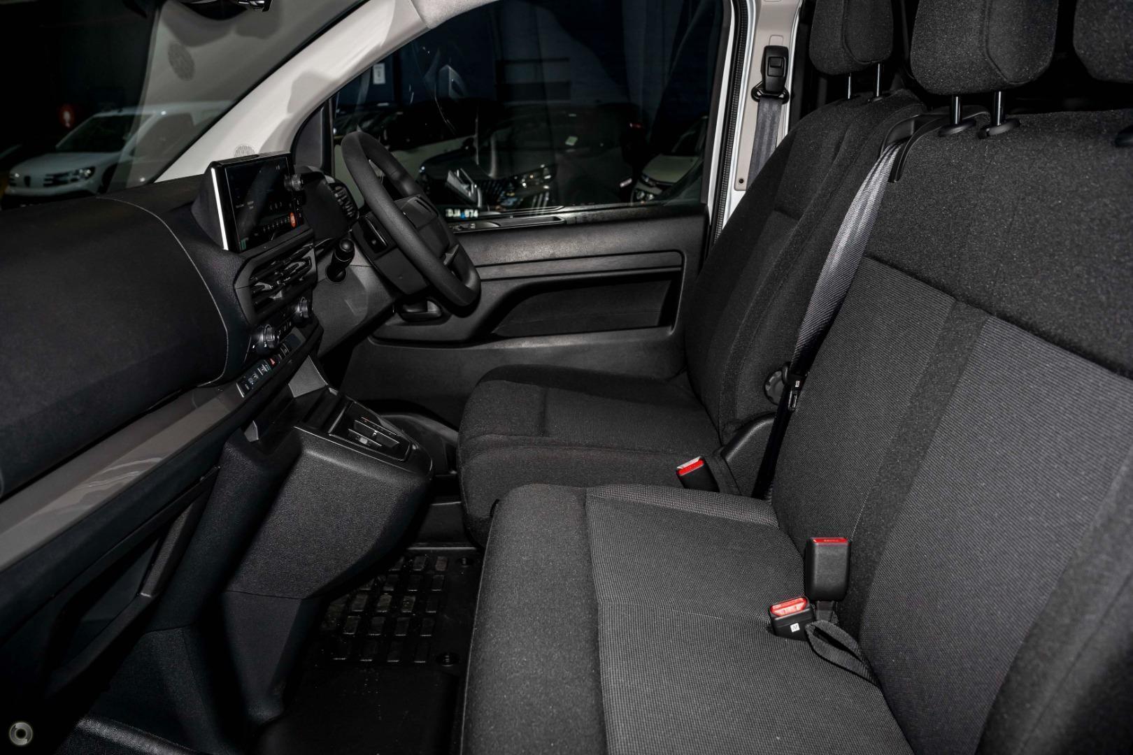 2025 Peugeot Expert Pro — photo 6