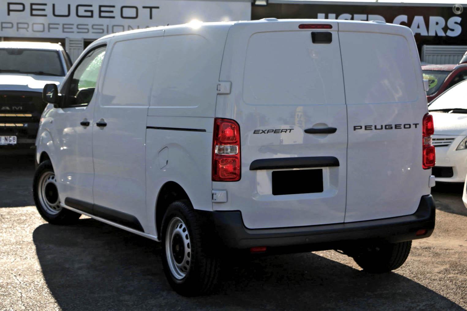 2025 Peugeot Expert Pro — photo 3