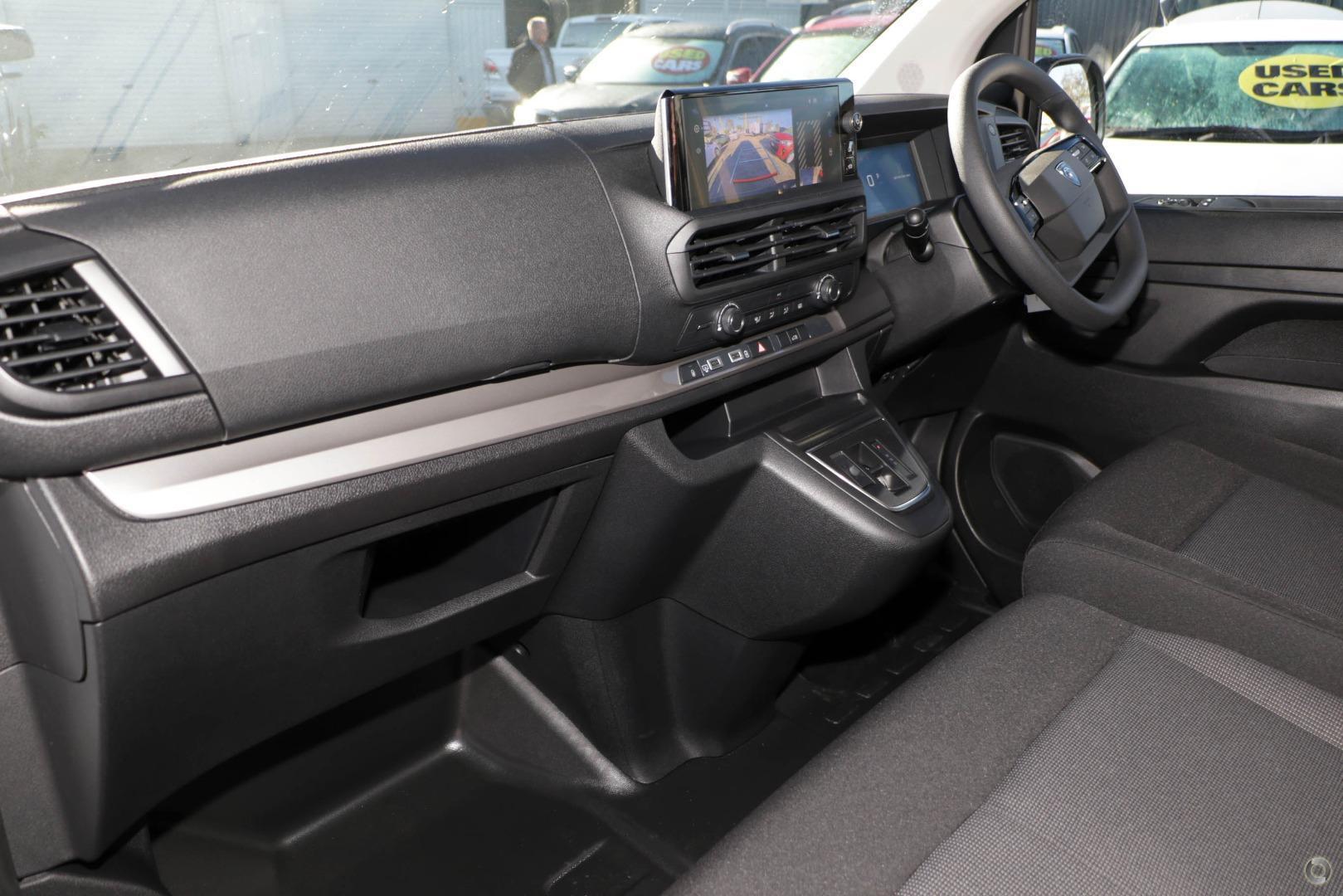 2025 Peugeot Expert Pro — photo 5