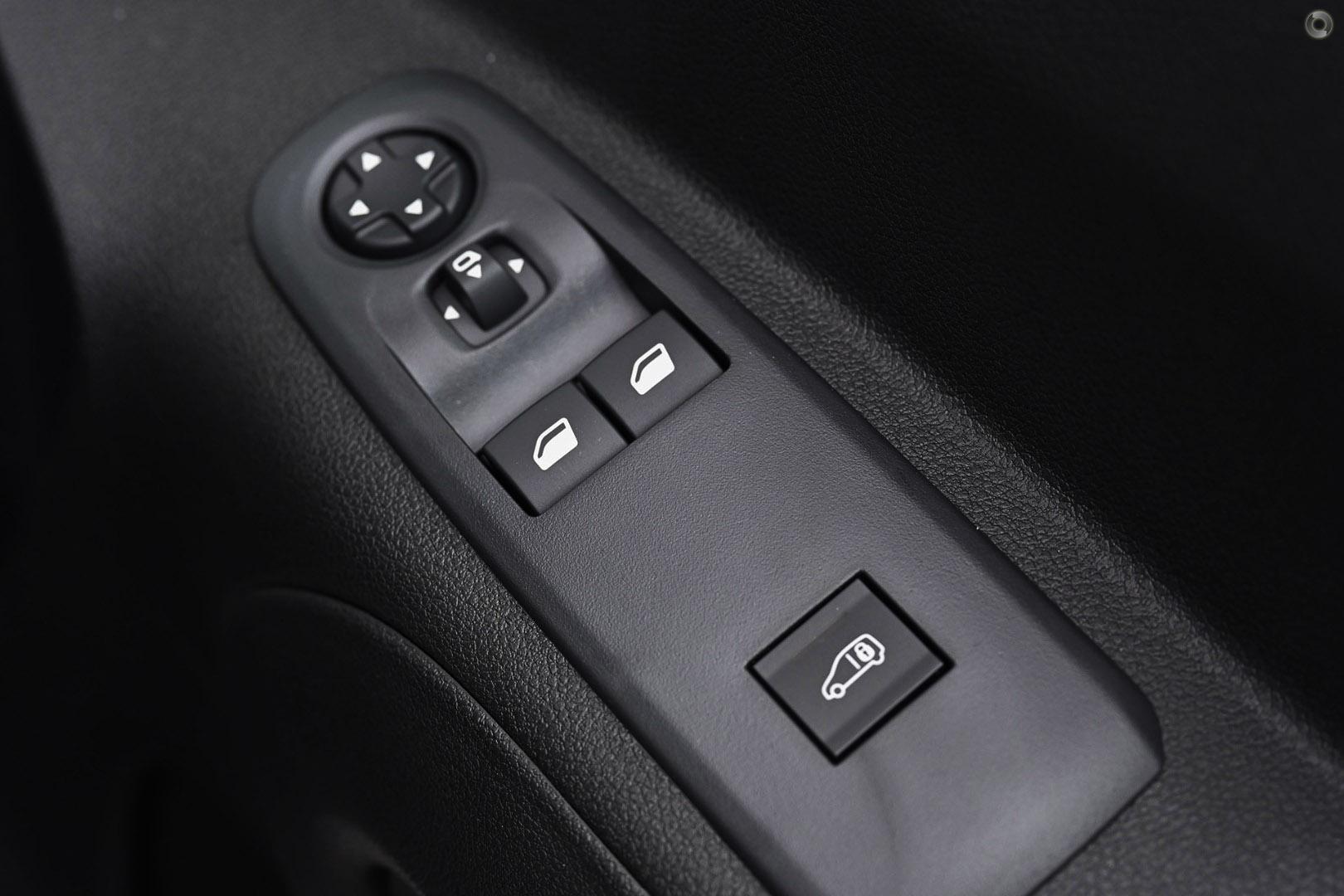2026 Peugeot Partner Pro — photo 15