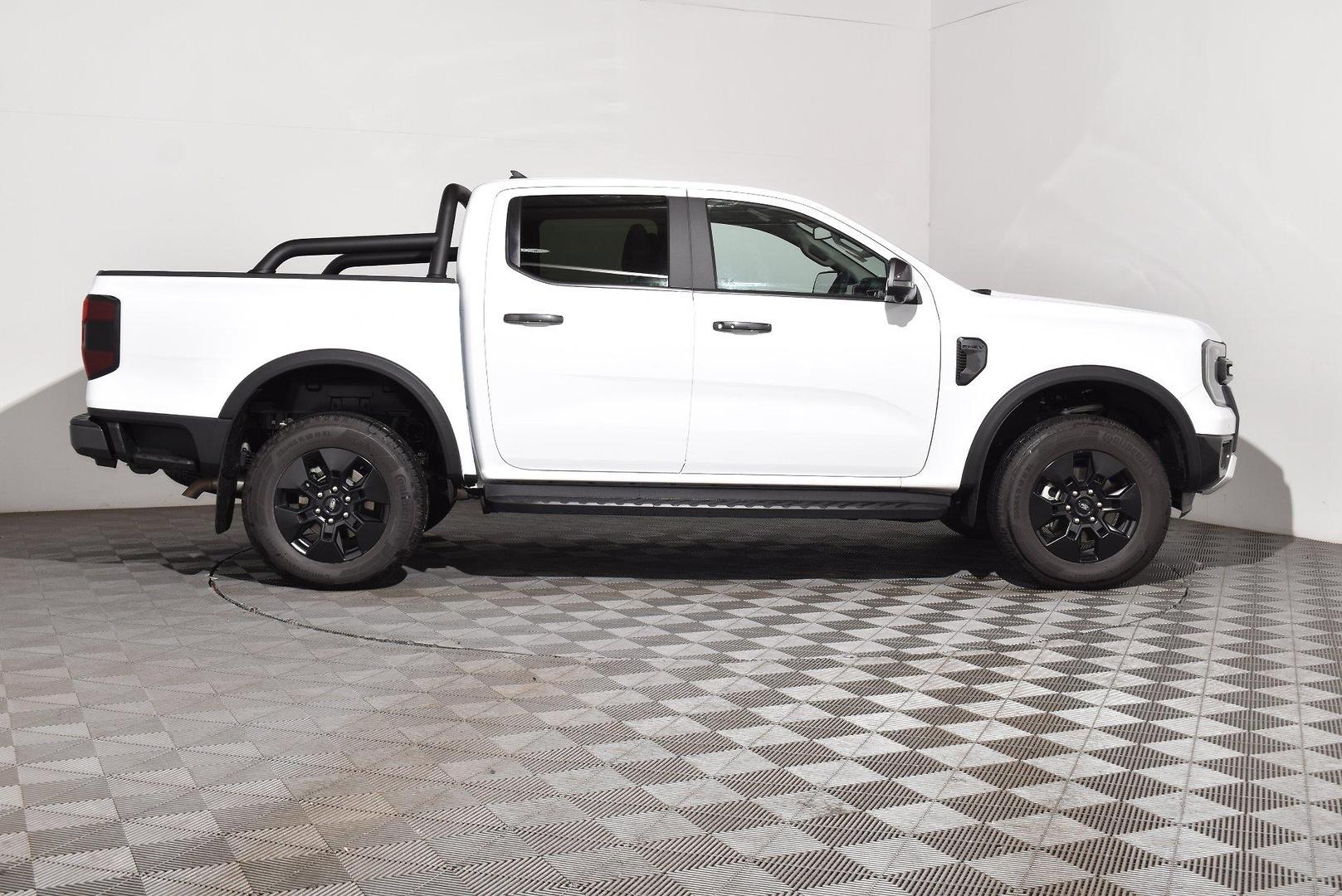2025 Ford Ranger PHEV Sport — photo 10