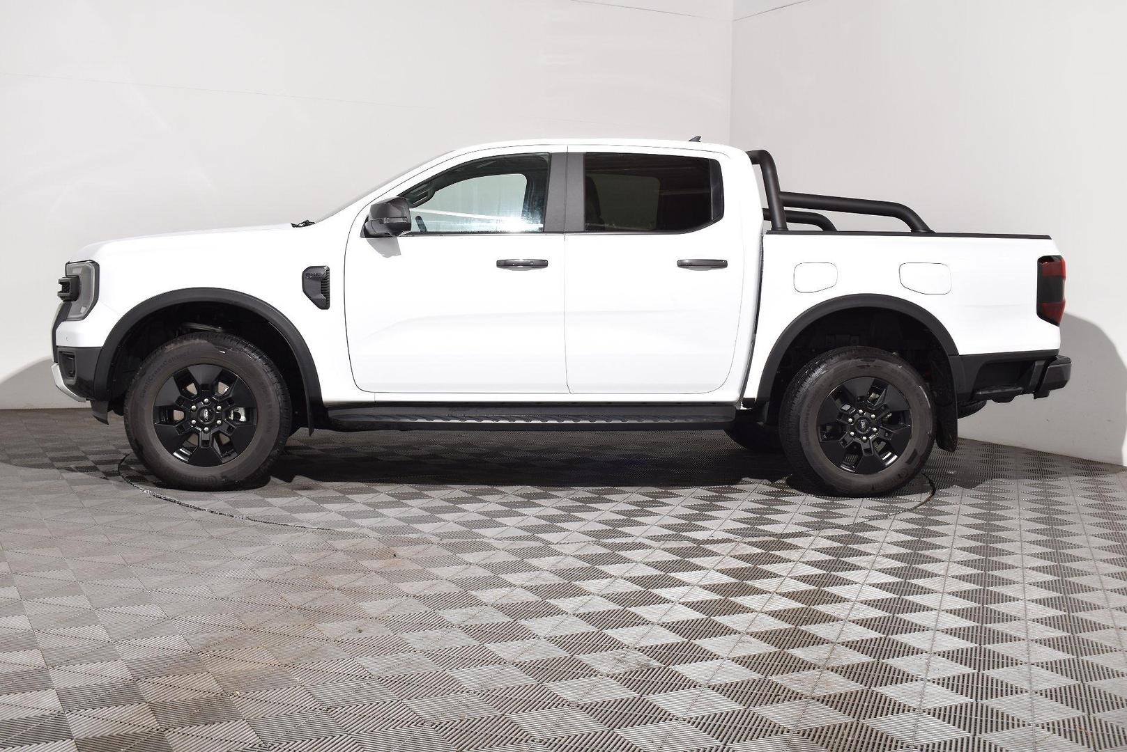 2025 Ford Ranger PHEV Sport — photo 11