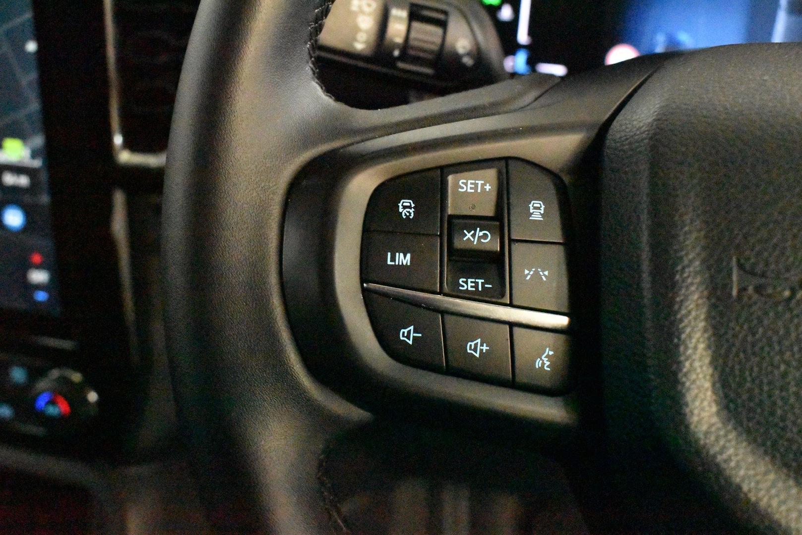 2025 Ford Ranger XLT — photo 21