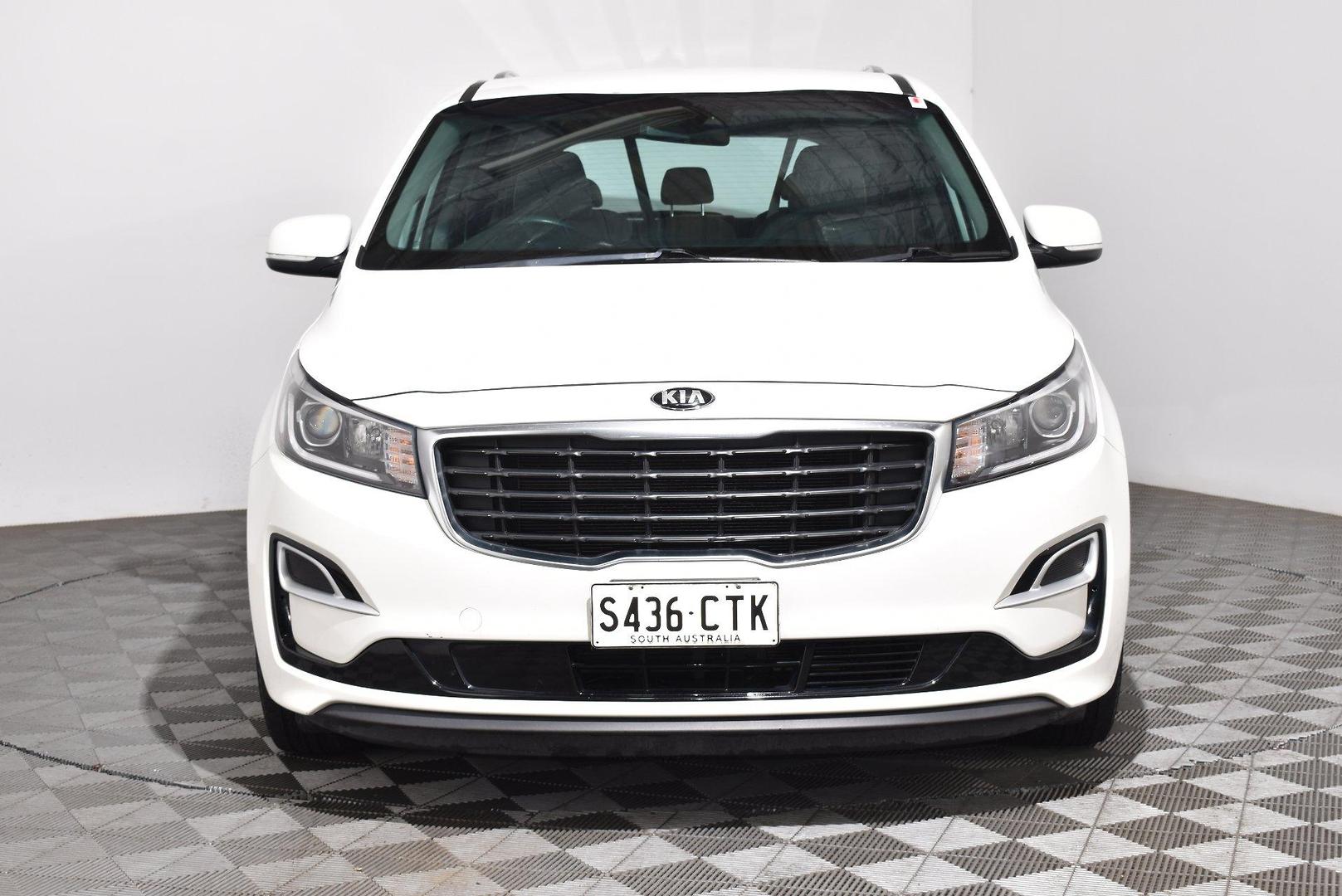 2019 Kia Carnival S — photo 3