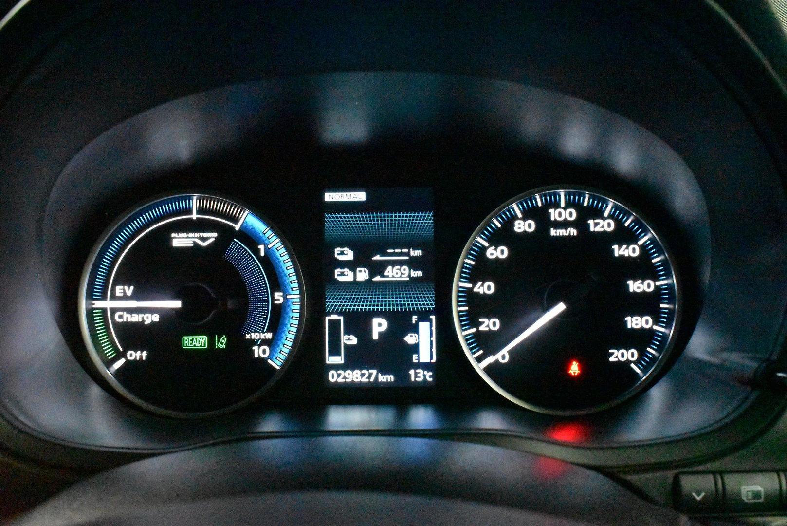 2023 Mitsubishi Eclipse Cross PHEV ES — photo 24