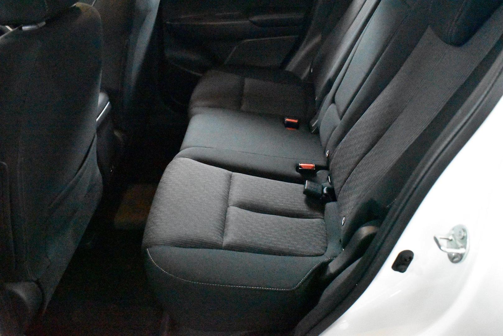 2023 Mitsubishi Eclipse Cross PHEV ES — photo 8
