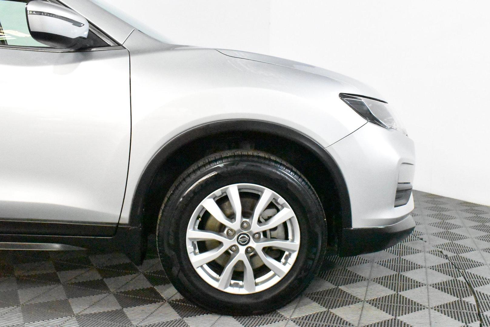 2021 Nissan X-TRAIL ST — photo 18