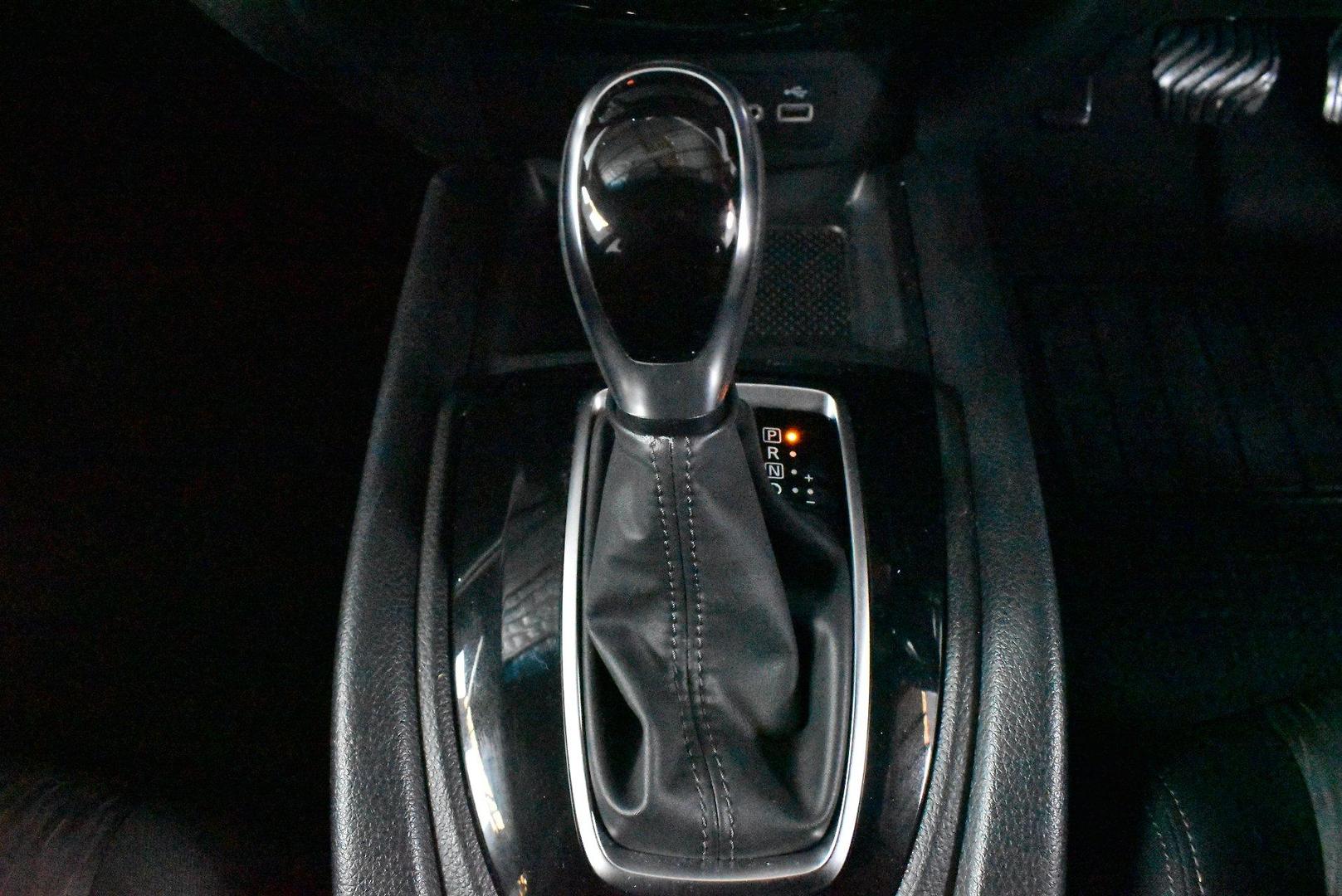2021 Nissan X-TRAIL ST — photo 20