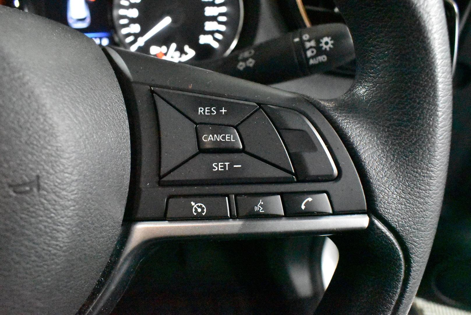 2021 Nissan X-TRAIL ST — photo 22