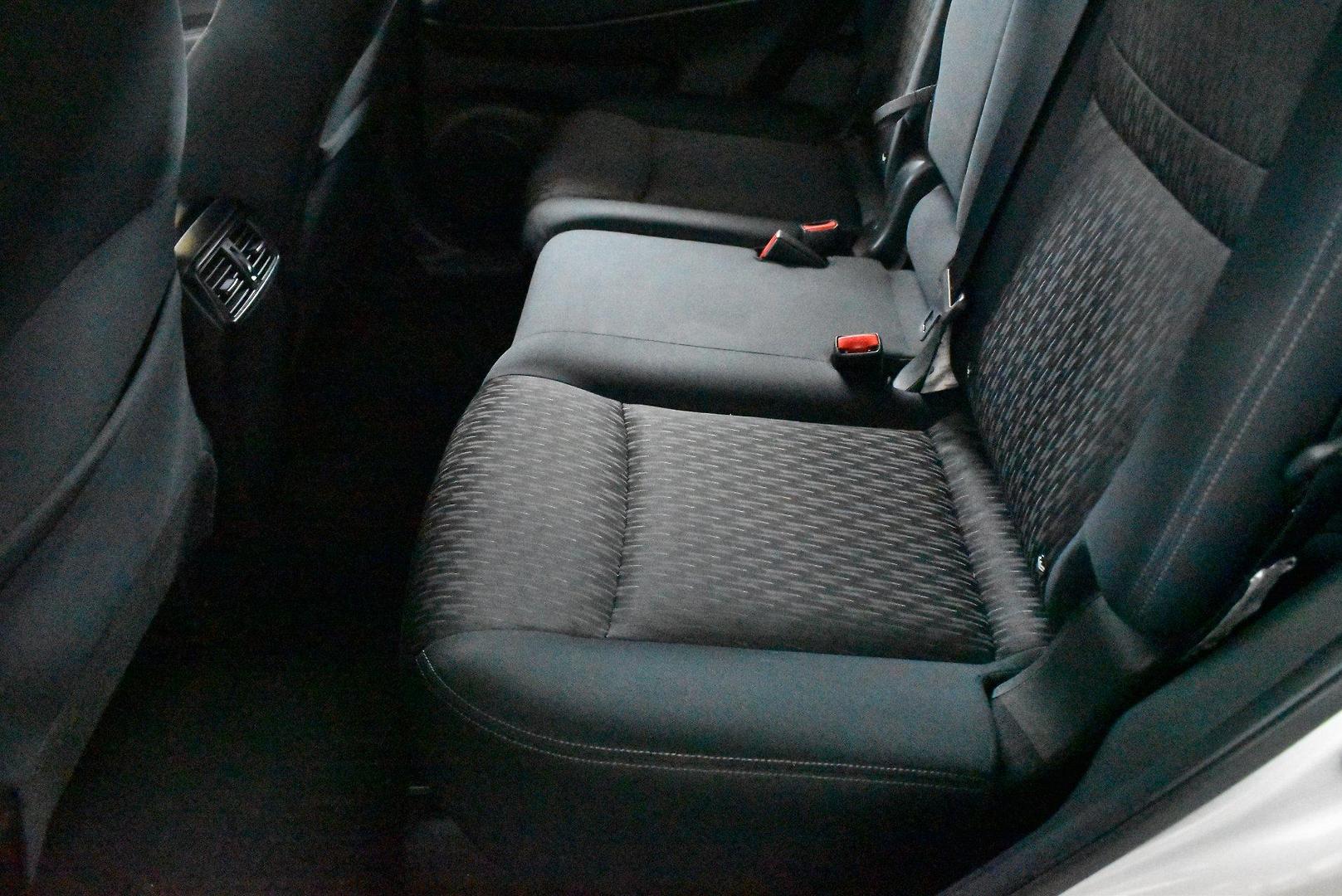 2021 Nissan X-TRAIL ST — photo 8
