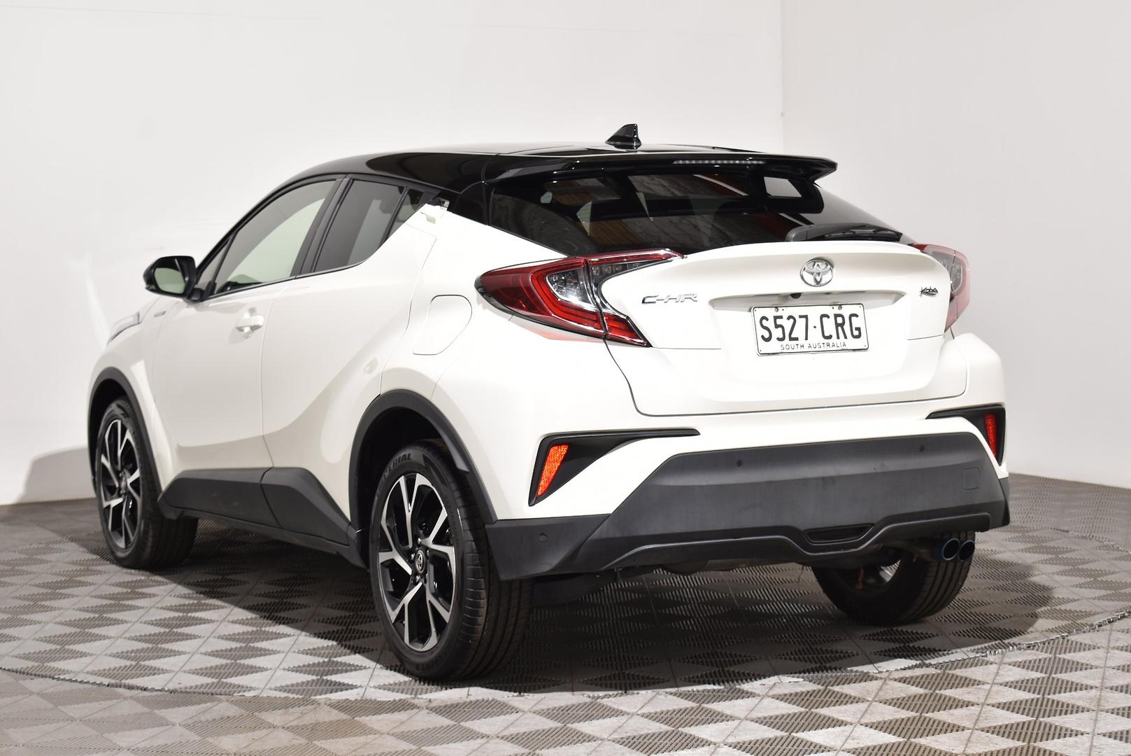 2019 Toyota C-HR Koba — photo 2