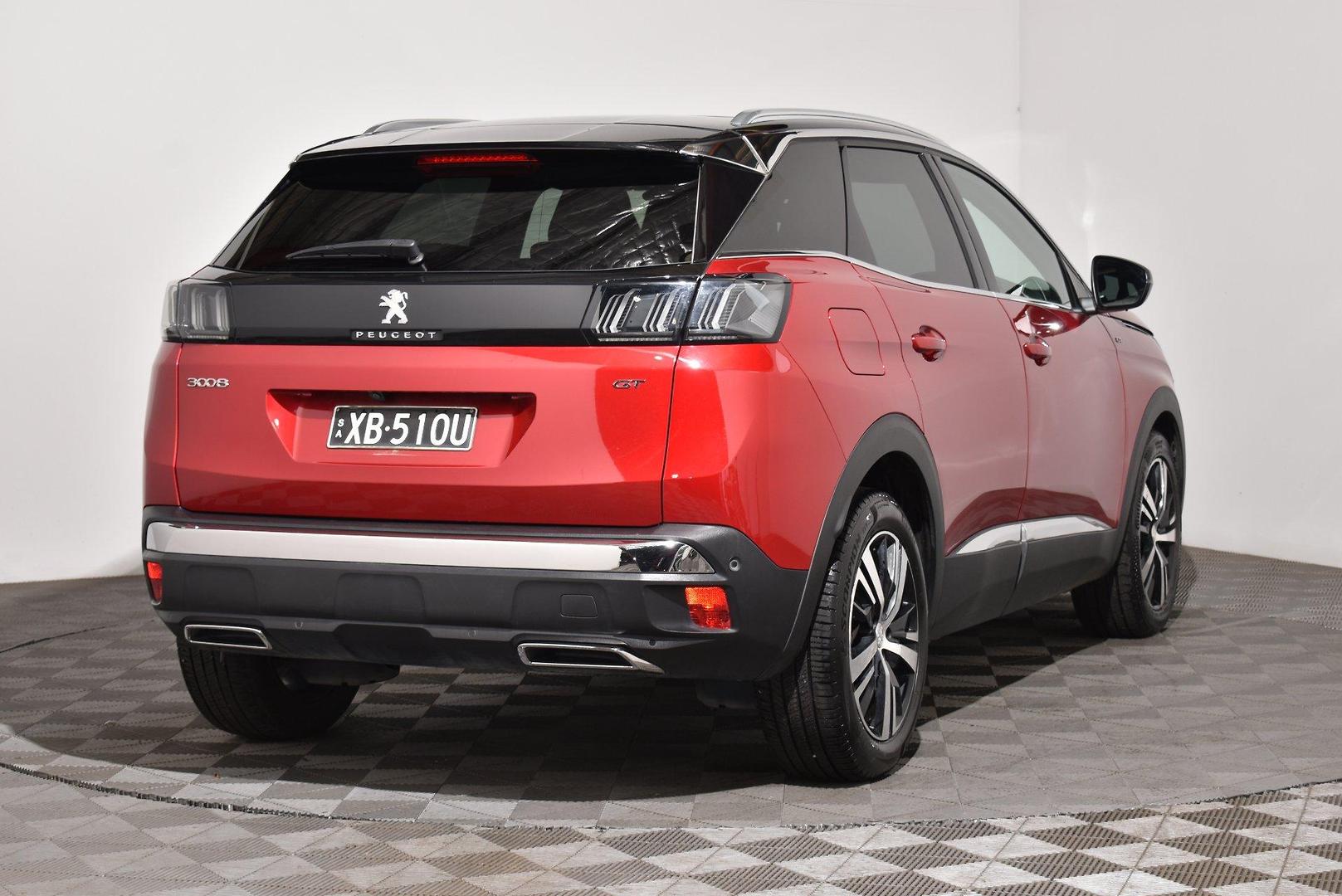 2021 Peugeot 3008 GT — photo 14