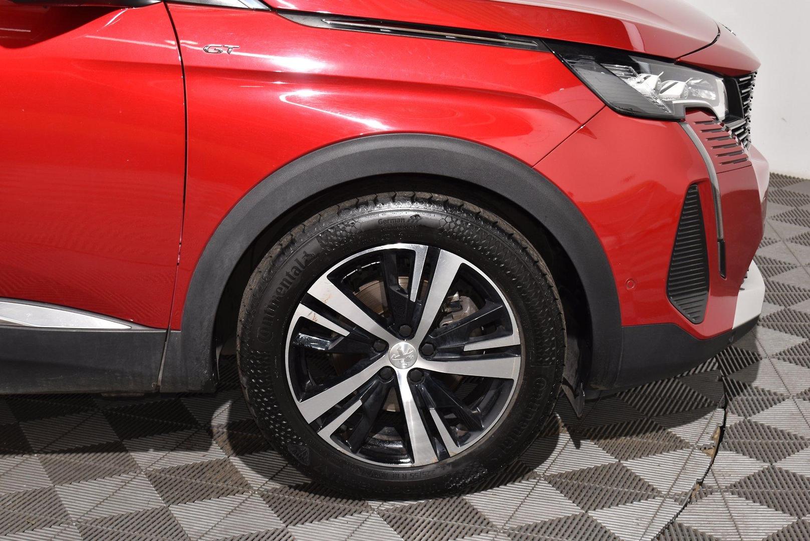 2021 Peugeot 3008 GT — photo 18