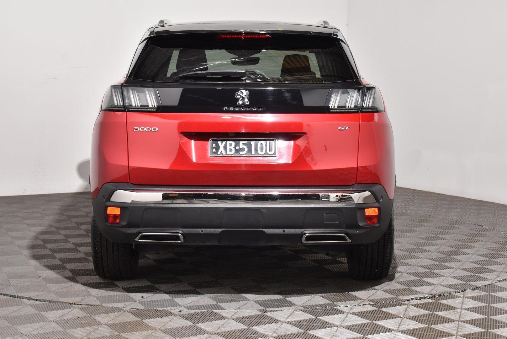 2021 Peugeot 3008 GT — photo 4