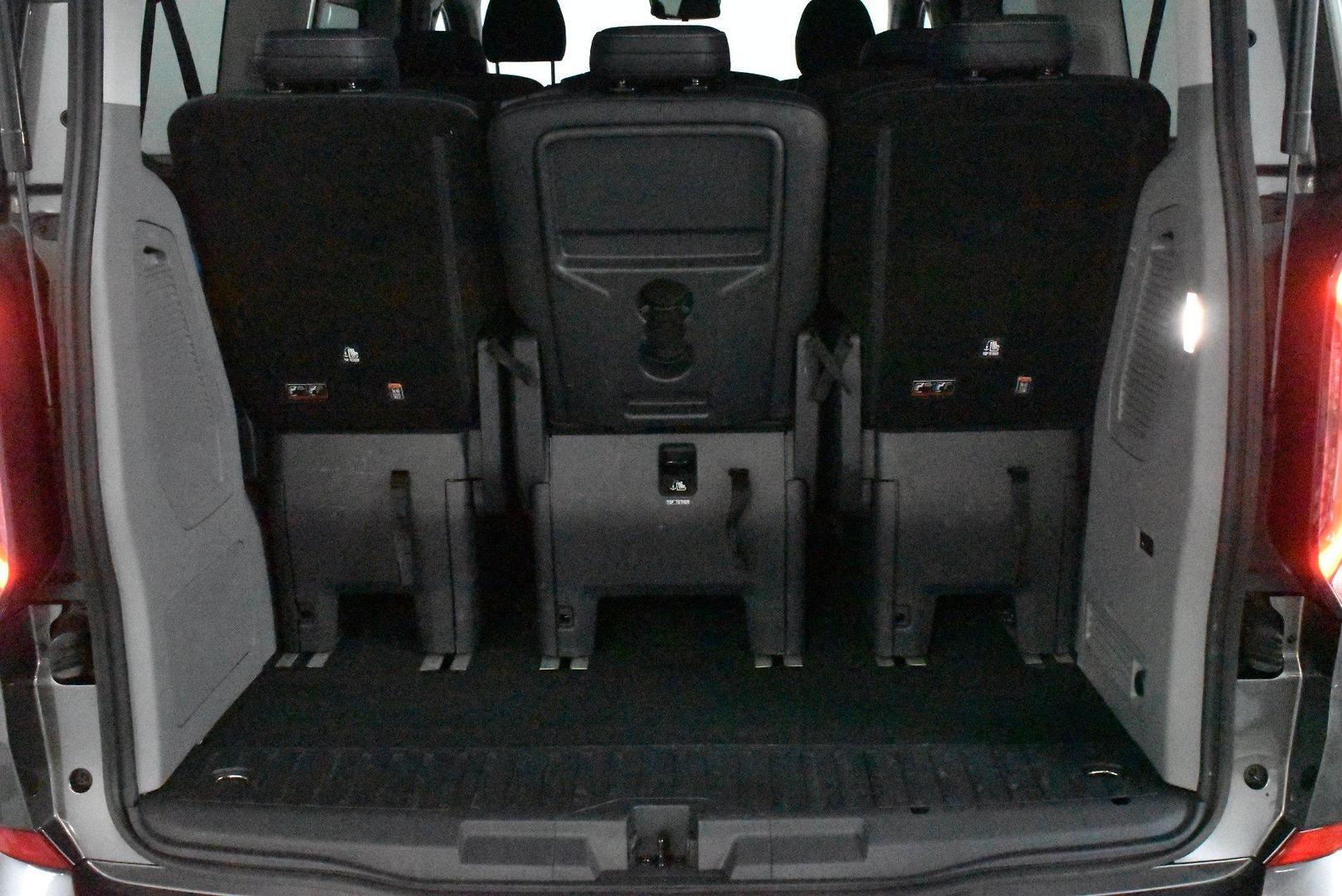 2025 Ford Tourneo Titanium X — photo 16